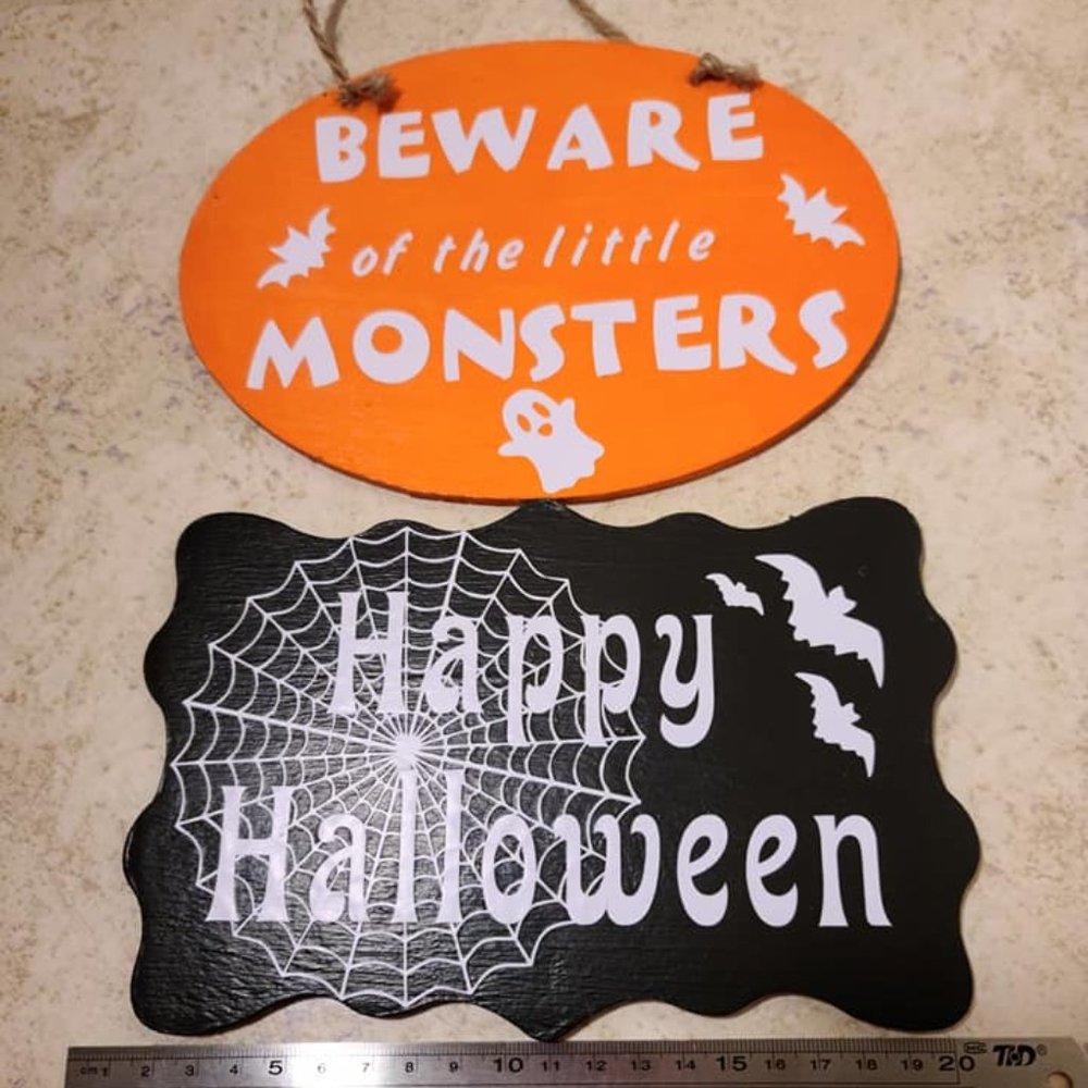 Halloween Signs